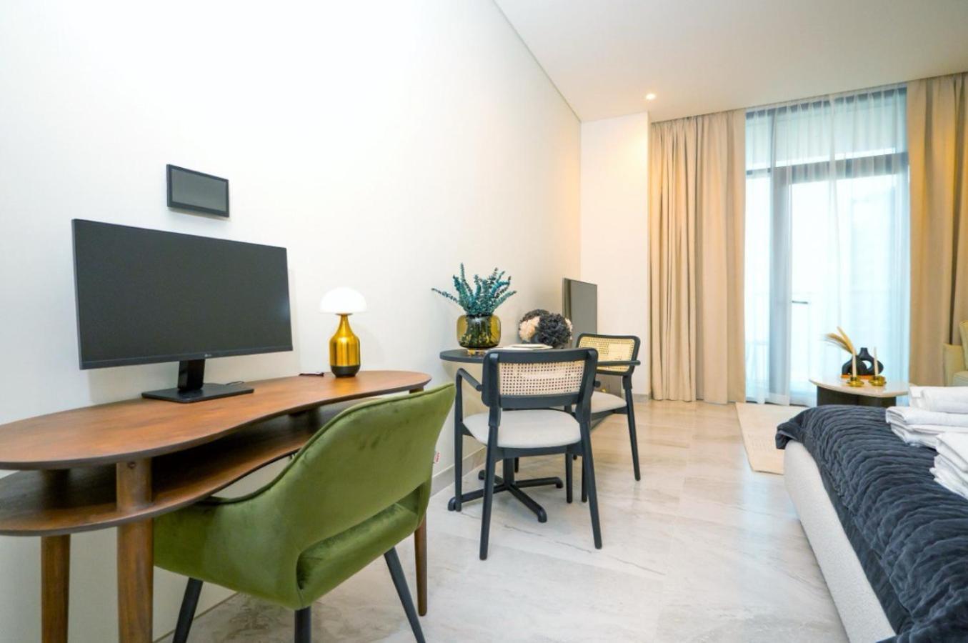 High Floor Burj And Canal View Business Bay * Dubai