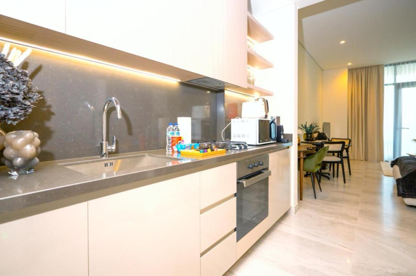 High Floor Burj And Canal View Business Bay Apartment *