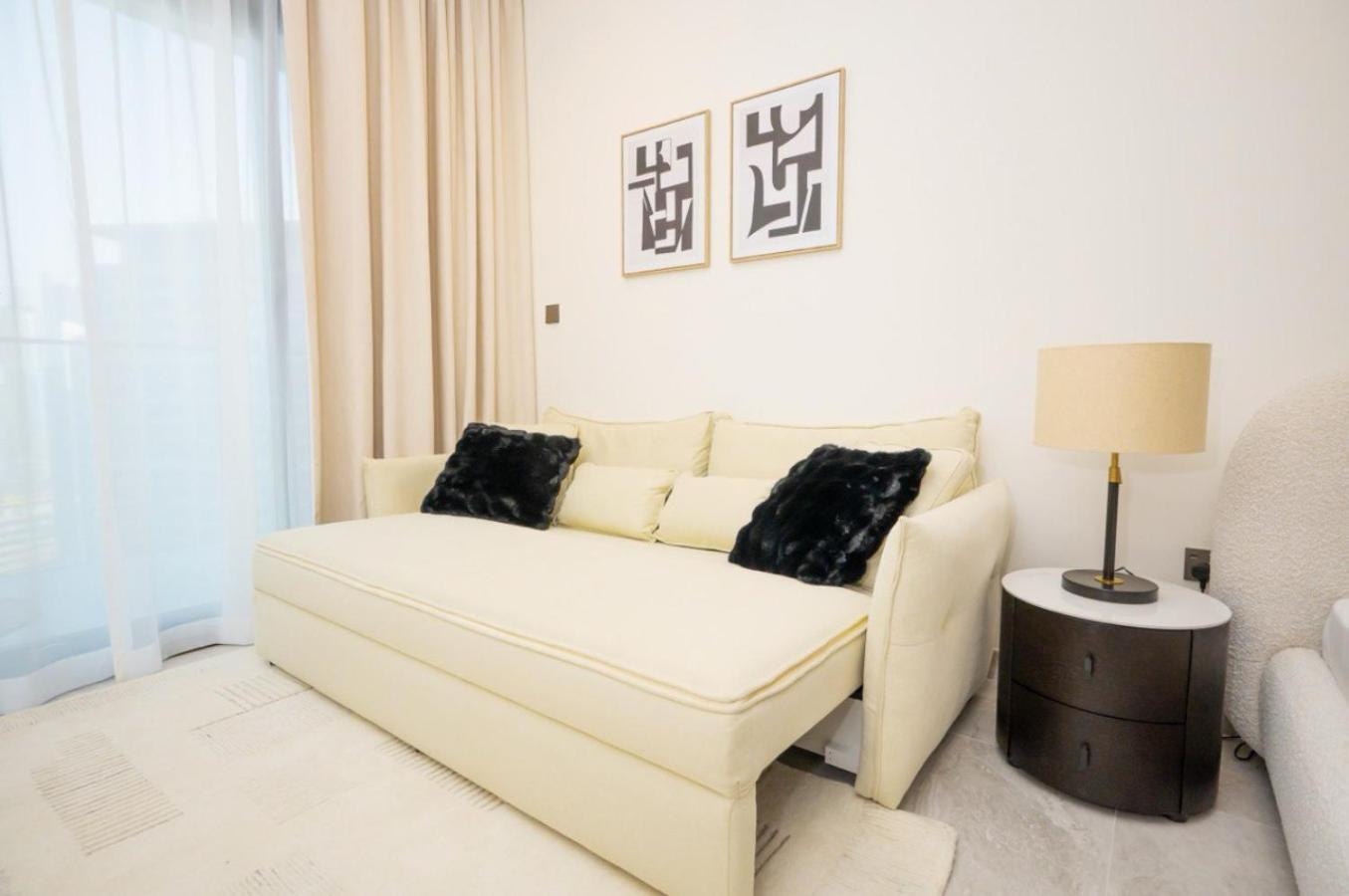 High Floor Burj And Canal View Business Bay * Dubai